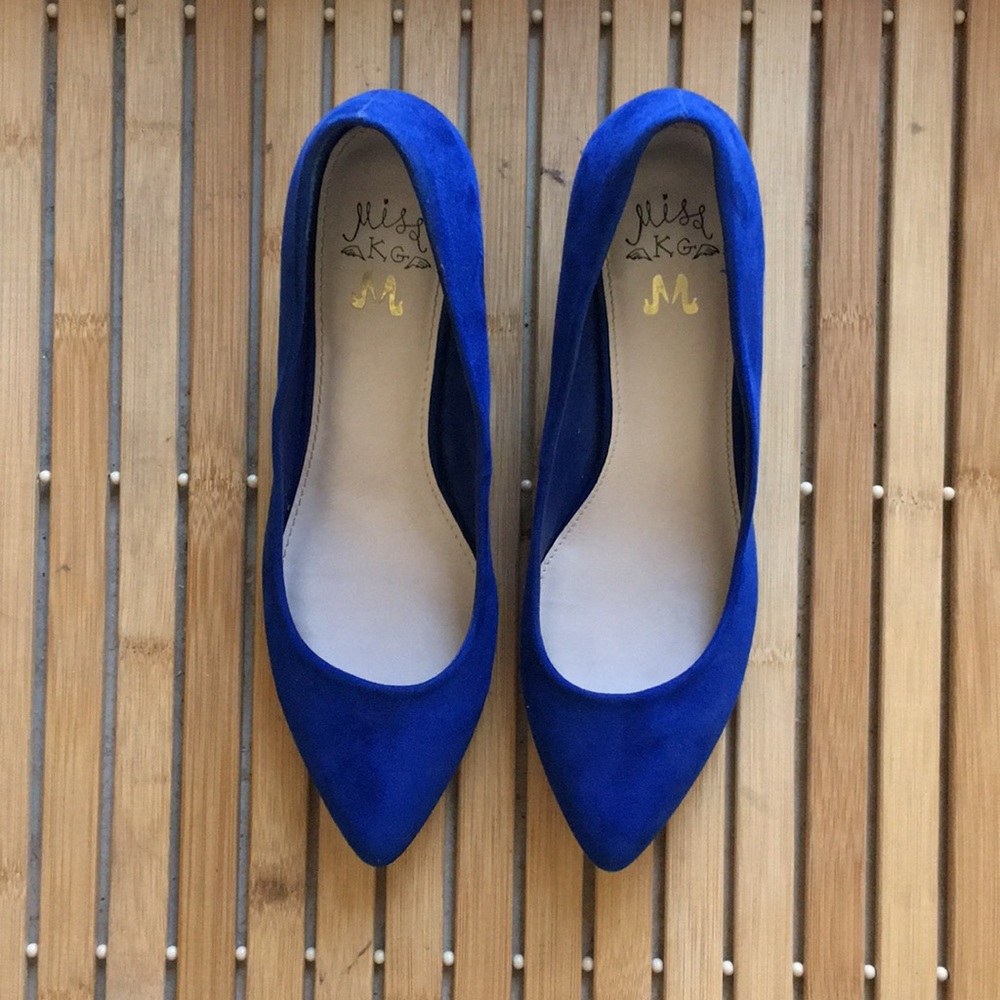 Miss KG Kurt Geiger cobalt blue kitten pumps sz 7